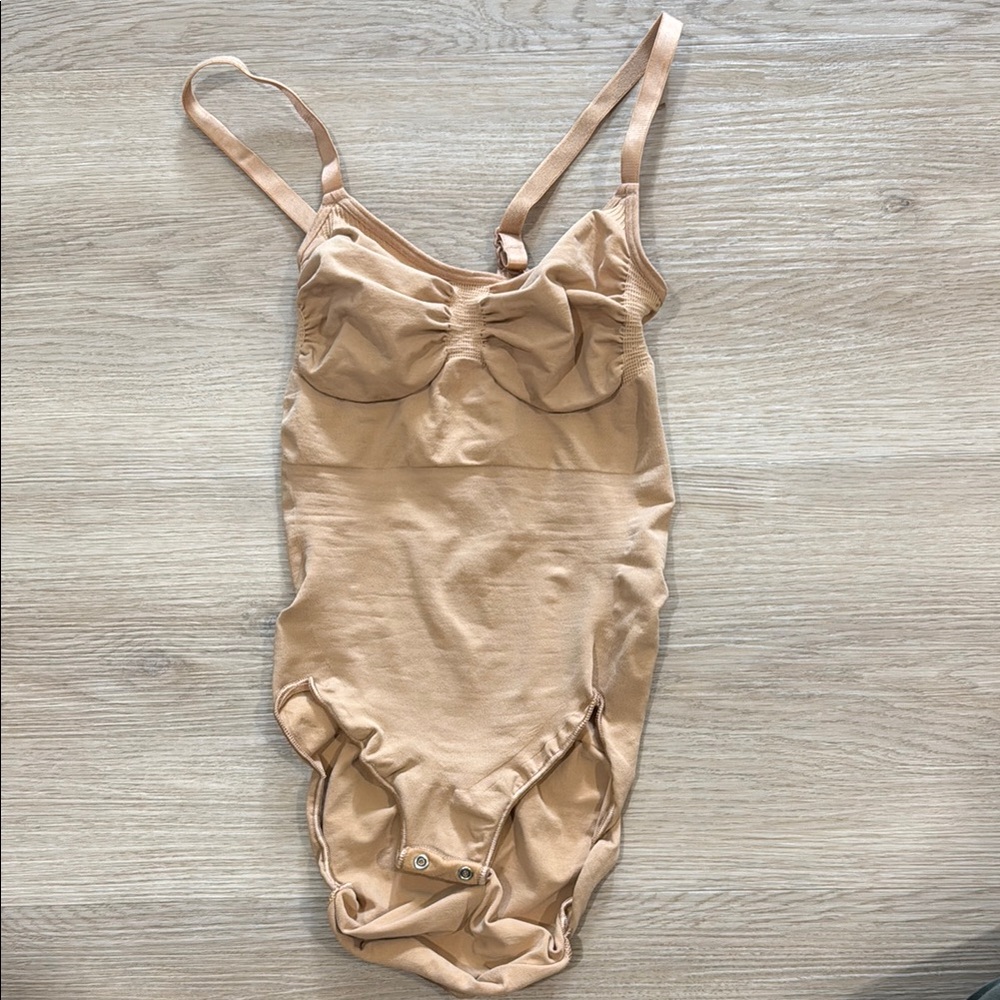 Skims shapewear